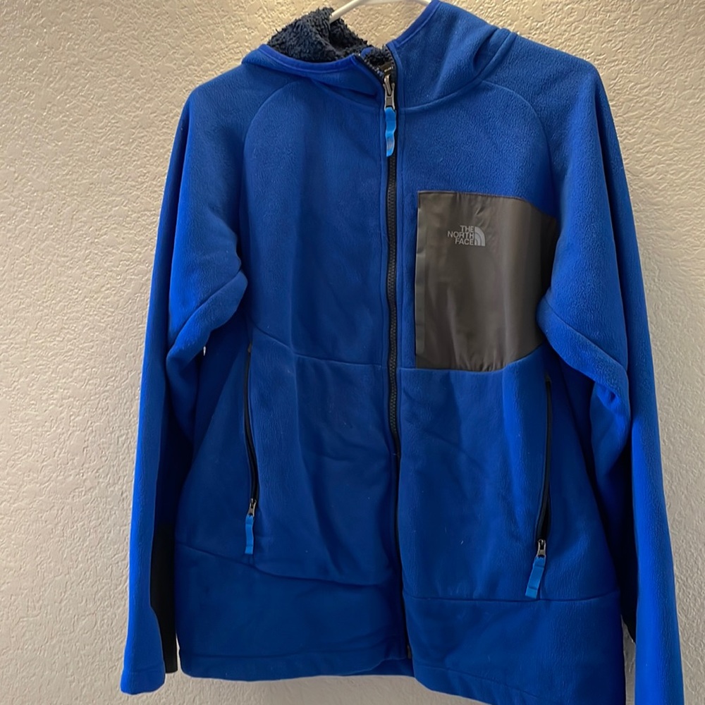Boys North Face sherpa fleece jacket